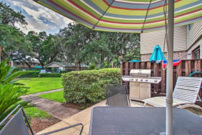 St Simons Island Townhome with Stone Patio and Pool!